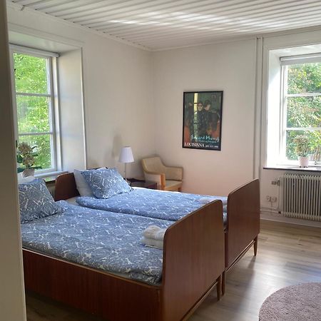 Eds Bruk Basecamp Guest House Edsbruk Екстериор снимка
