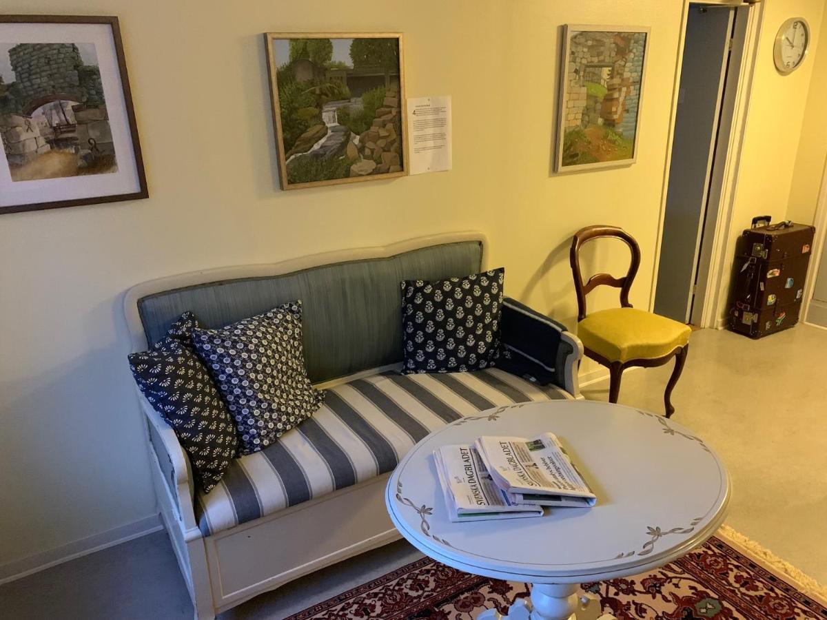 Eds Bruk Basecamp Guest House Edsbruk Екстериор снимка