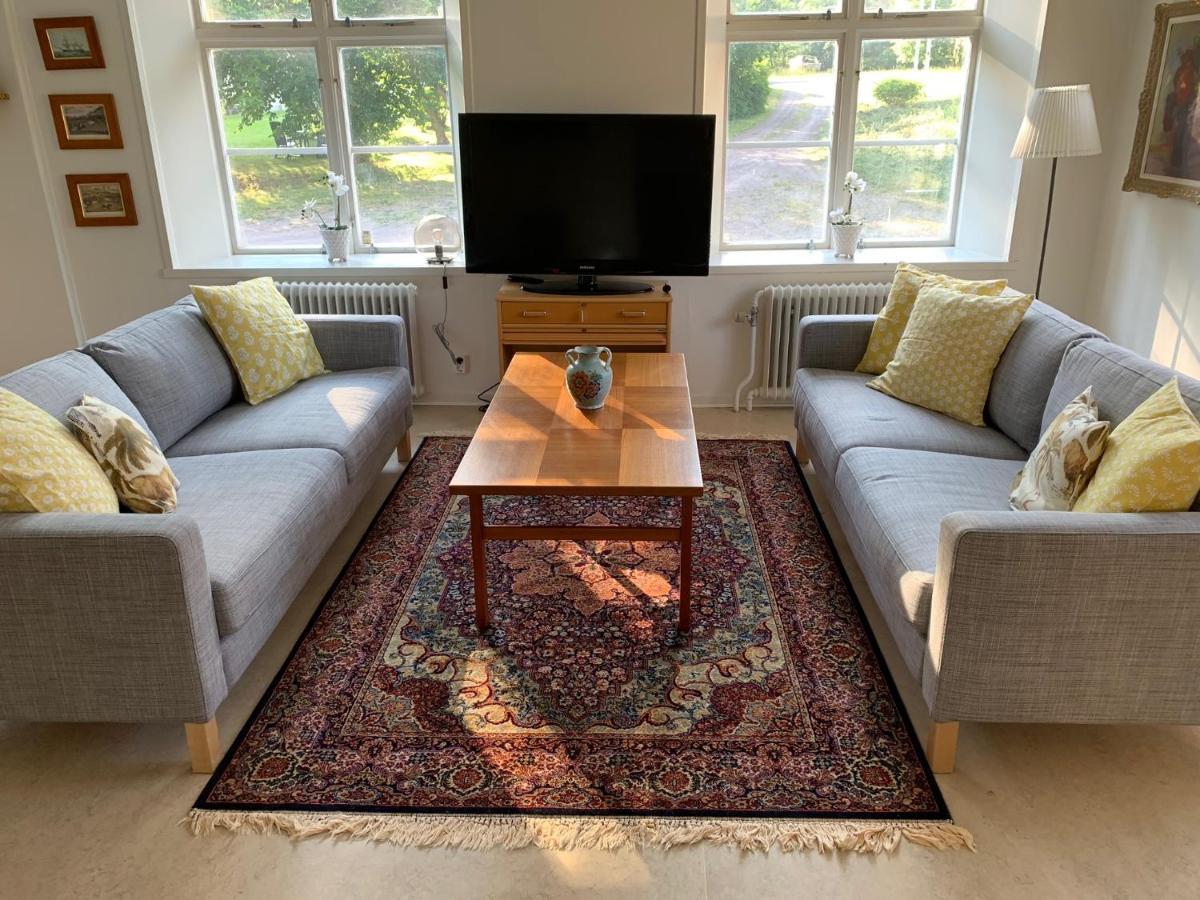 Eds Bruk Basecamp Guest House Edsbruk Екстериор снимка