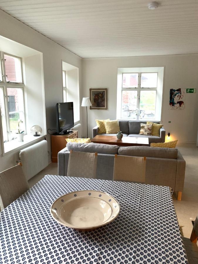 Eds Bruk Basecamp Guest House Edsbruk Екстериор снимка